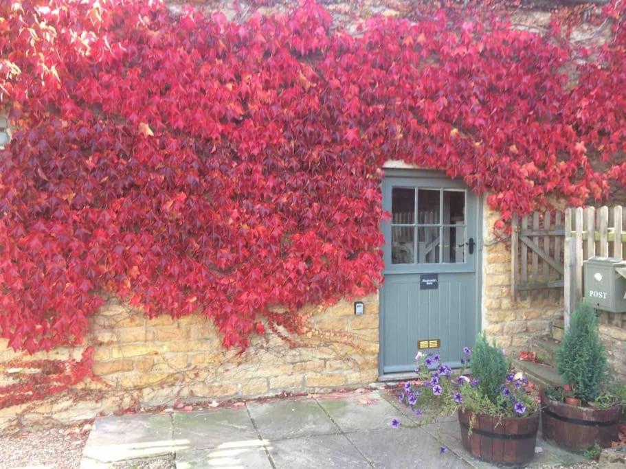 Vakantiehuis Blacksmith's Barn - Cosy, Chilled & Dog Friendly. Wykeham (Scarborough)